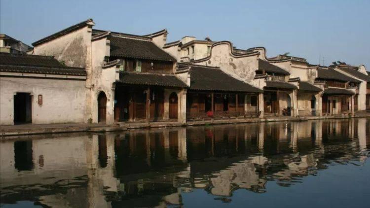 演义中黄忠的四员副将，两个下落不明，两个惨死